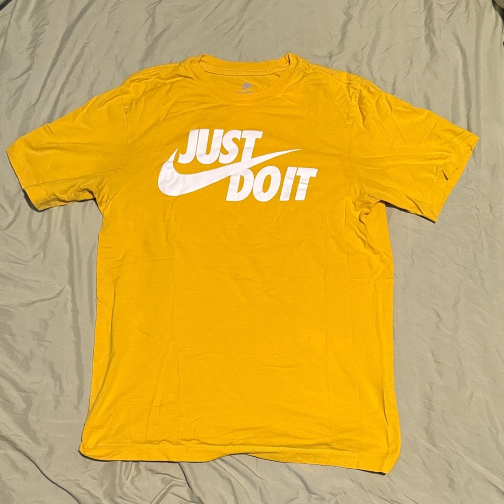 Nike Men's Bright Yellow Tee with 'Just Do It' Slogan
